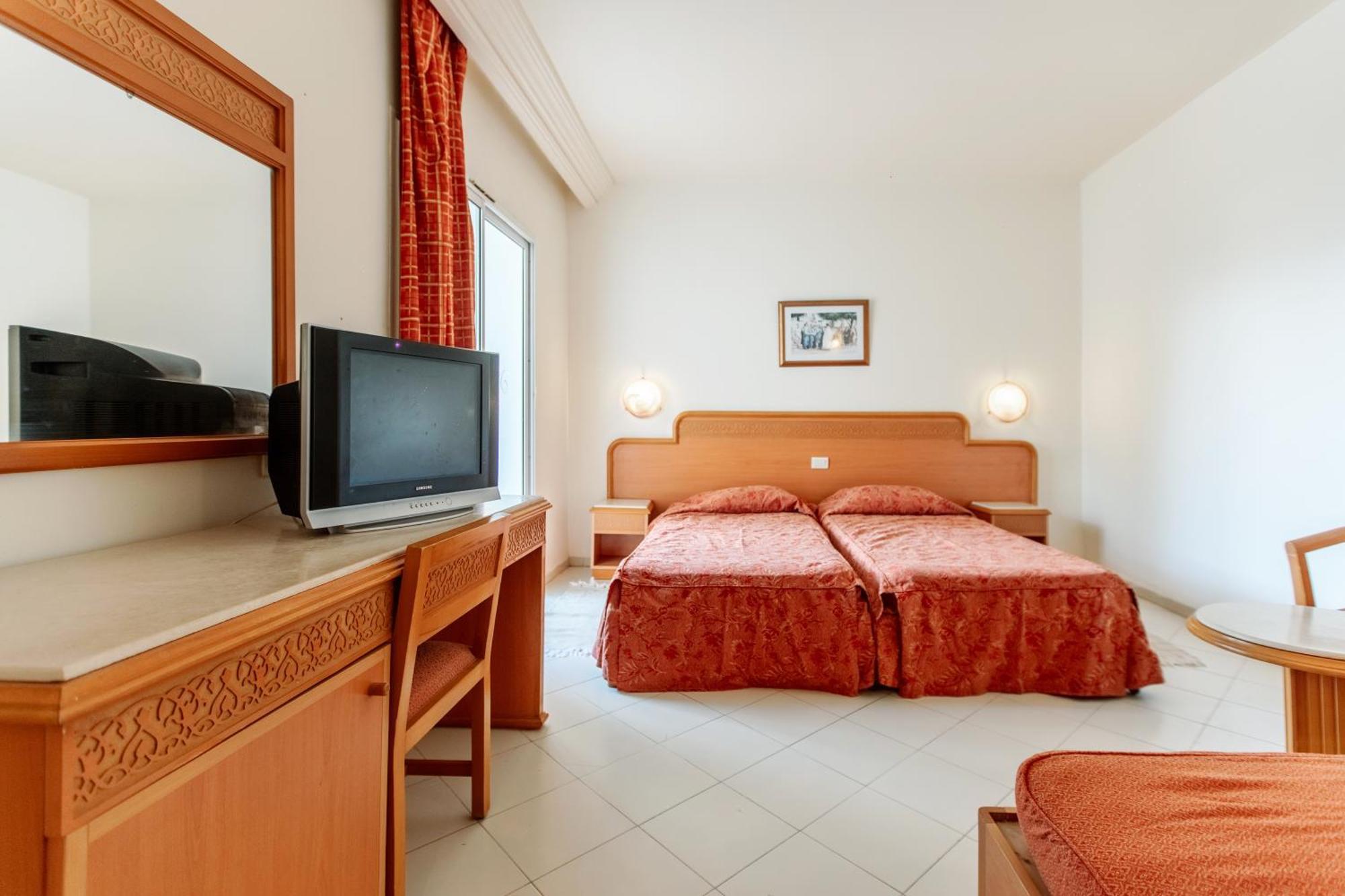 Iris Hotel & Thalasso Mezraia ภายนอก รูปภาพ