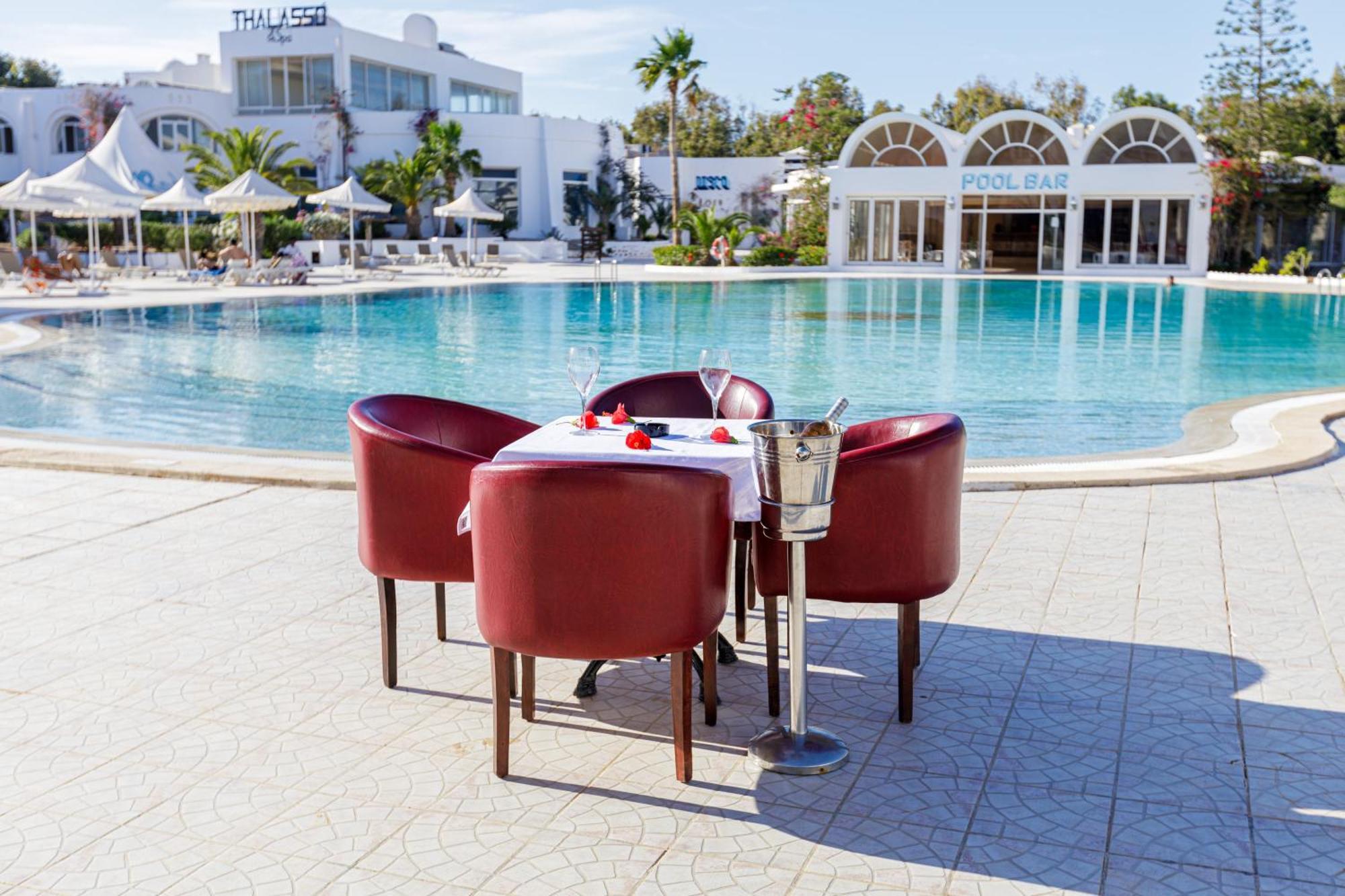 Iris Hotel & Thalasso Mezraia ภายนอก รูปภาพ